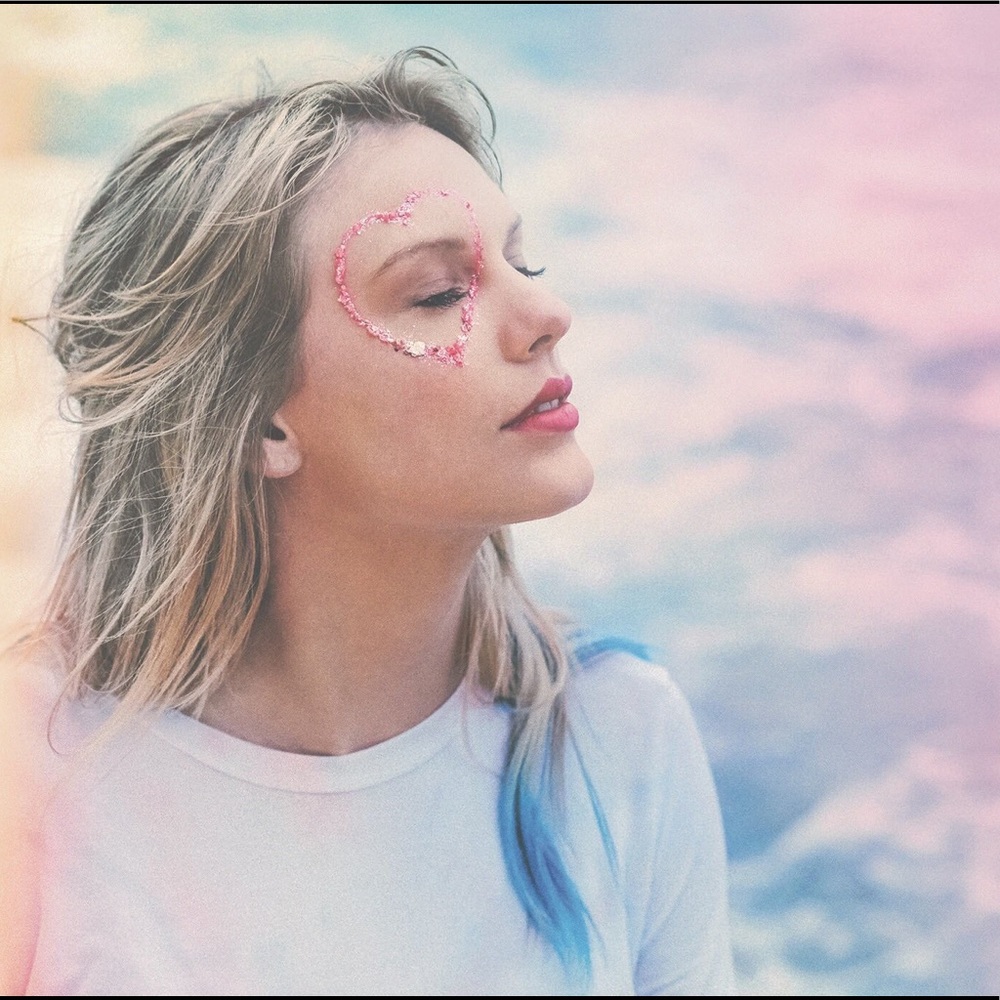 MAJOR ISO: TAYLOR SWIFT MERCH